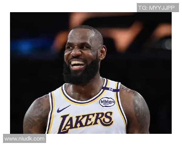 第23季!队记:詹姆斯计划18日与湖人合练 有望于19日复出战爵士