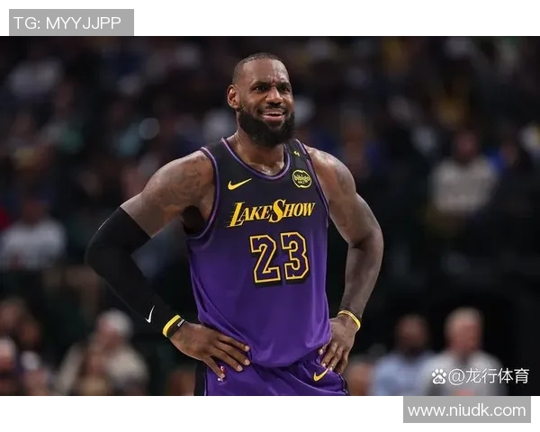 记者:詹姆斯从未想离开湖人,有球队抢不到他所以造谣! 记者:詹姆斯从未想离开湖人,有球队抢不到他所以造谣!