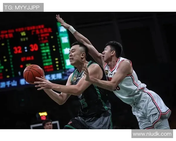 韩德君退役战砍5分17篮板,辽宁负四川 韩德君退役战砍5分17篮板,辽宁负四川