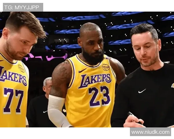 正式宣布退出！詹姆斯做出重大战略决策，湖人队全力支持，东契奇表达遗憾